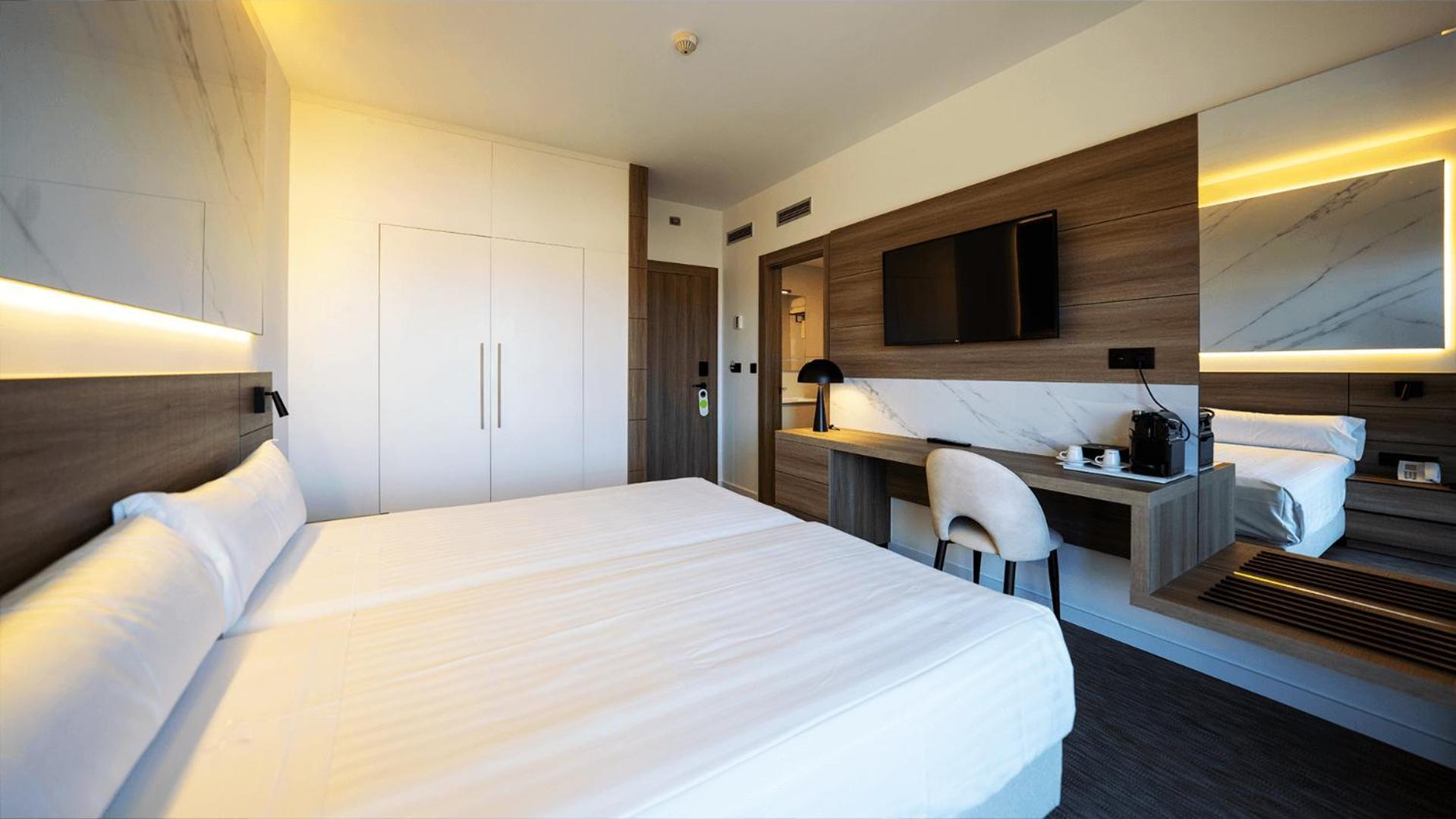 Hotel Inffinit 3*
