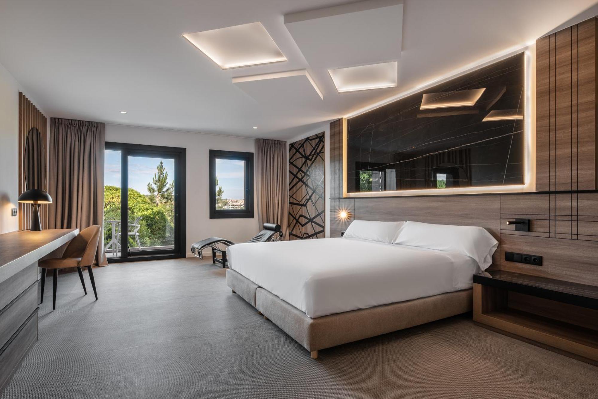 Inffinit Hotel 3*